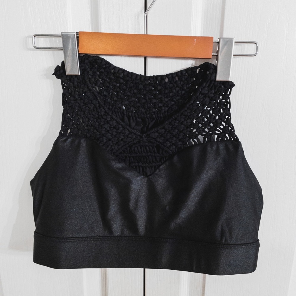 CARBON 38 - Limited Edition Canggu Bra - Medium